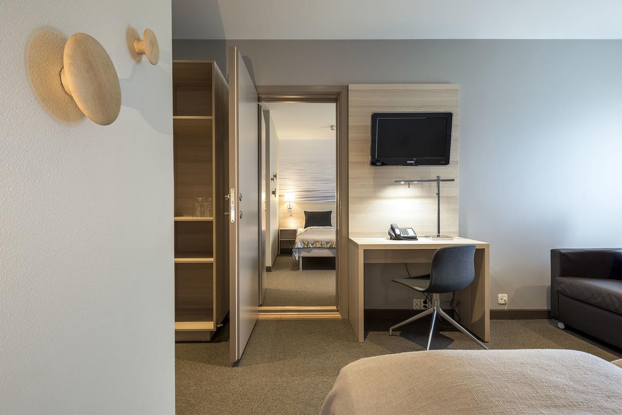 Tyrifjord Hotell Викерсунд Экстерьер фото